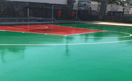 山西篮球场翻新地面